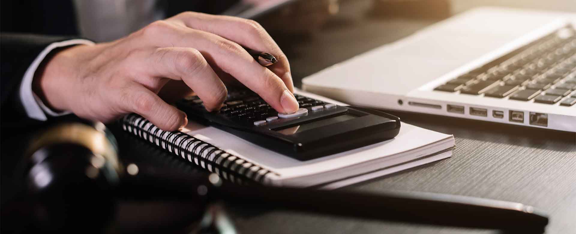 Cause di responsabilità professionale: il rimborso delle spese processuali spetta all’assicurazione
